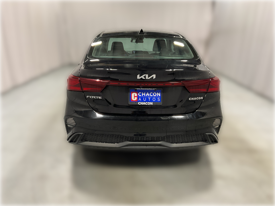 2022 Kia Forte FE