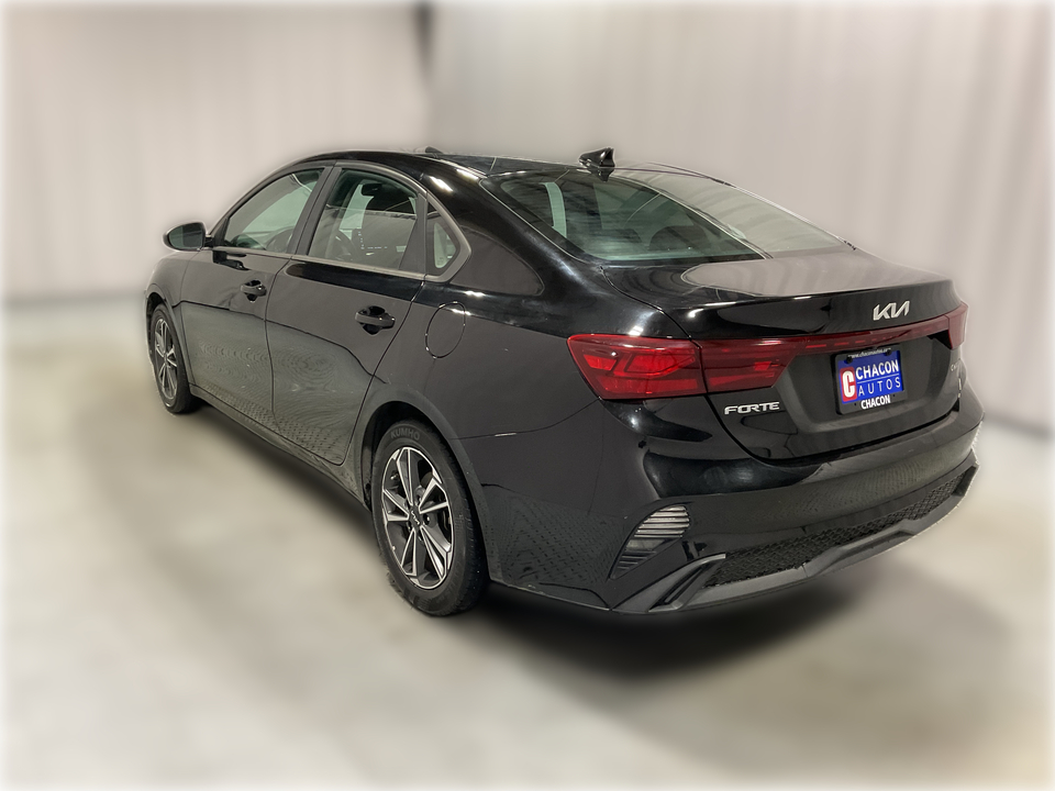 2022 Kia Forte FE