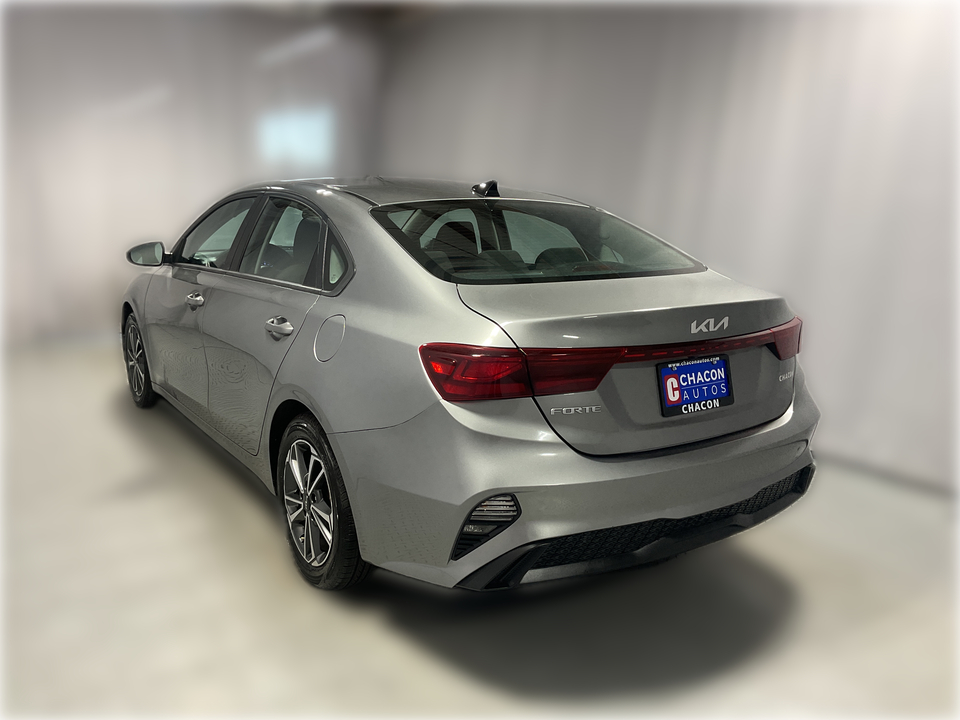 2022 Kia Forte FE