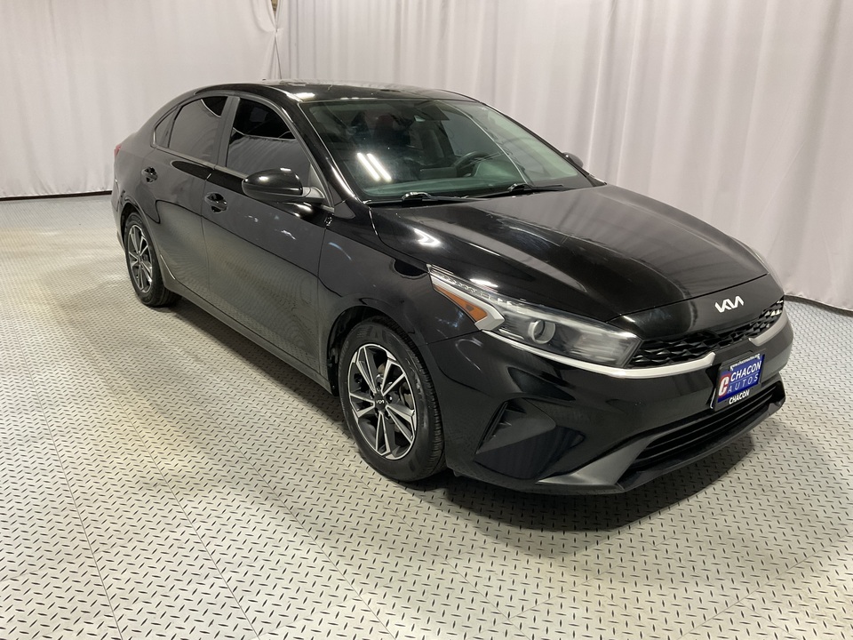 2022 Kia Forte FE