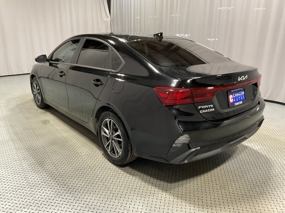 2022 Kia Forte FE