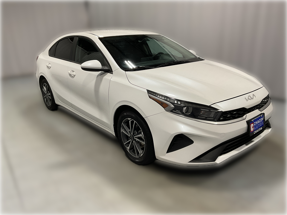 2022 Kia Forte FE
