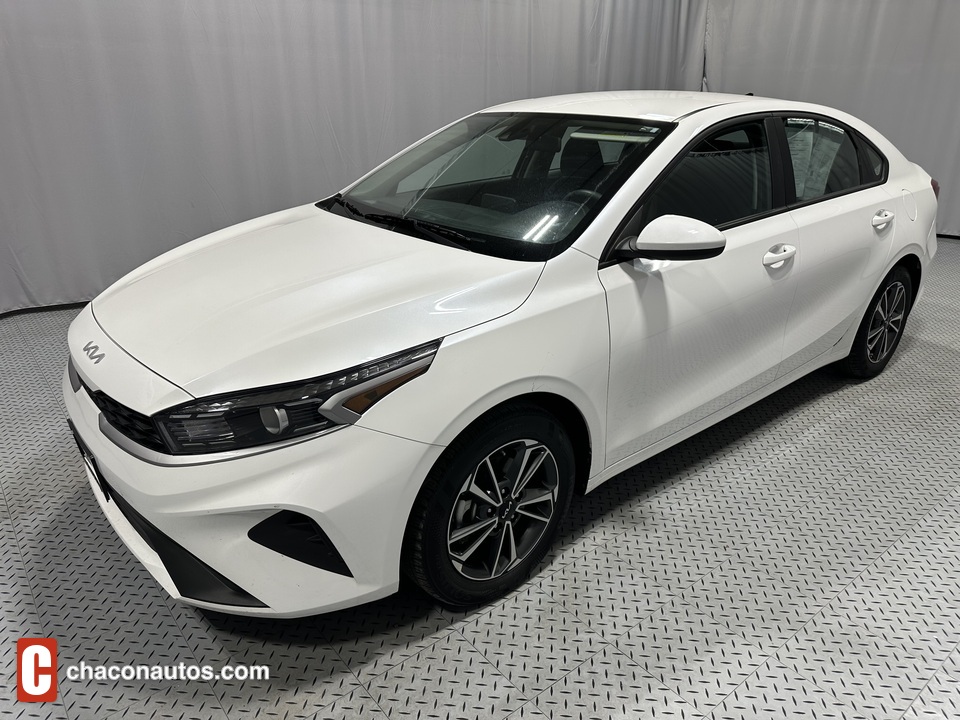 2022 Kia Forte FE