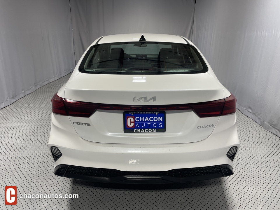 2022 Kia Forte FE