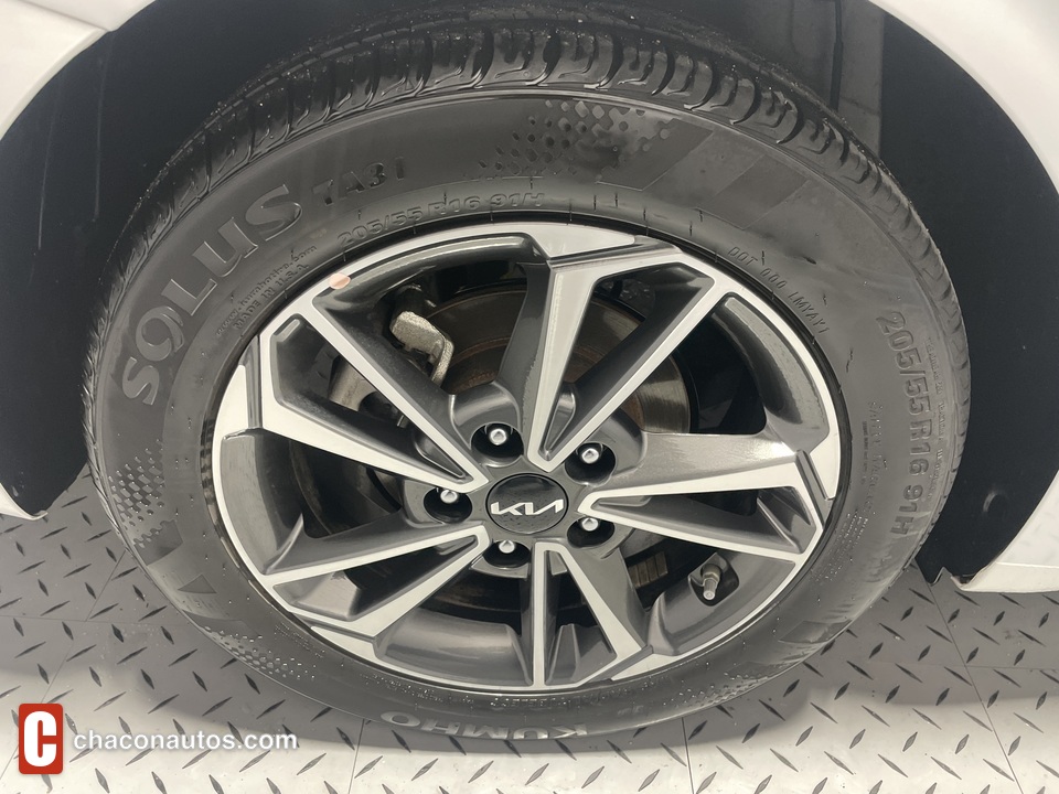 2022 Kia Forte FE