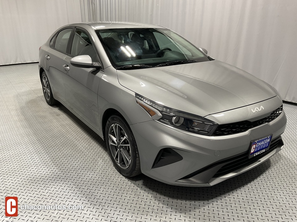 2022 Kia Forte FE