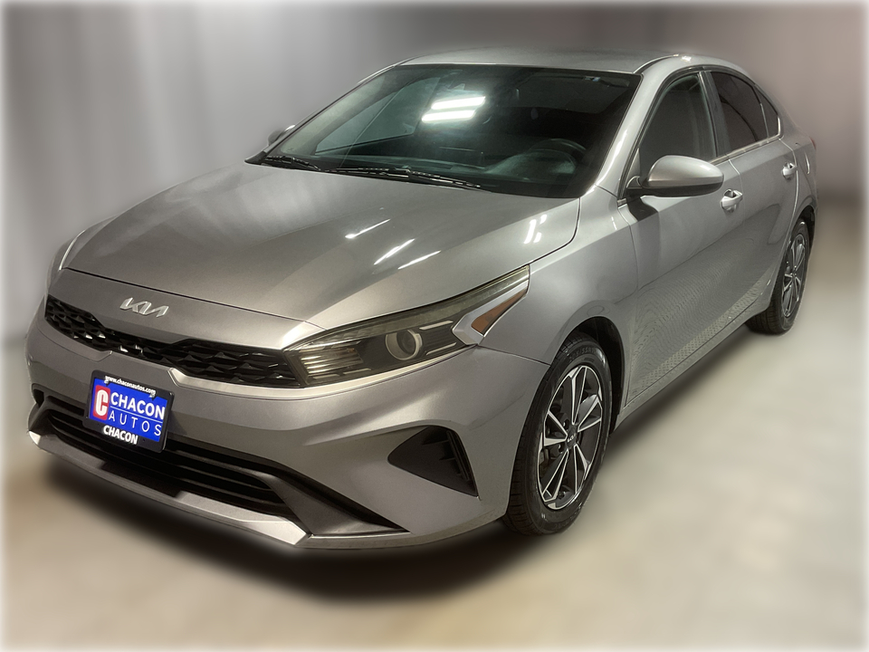 2022 Kia Forte FE