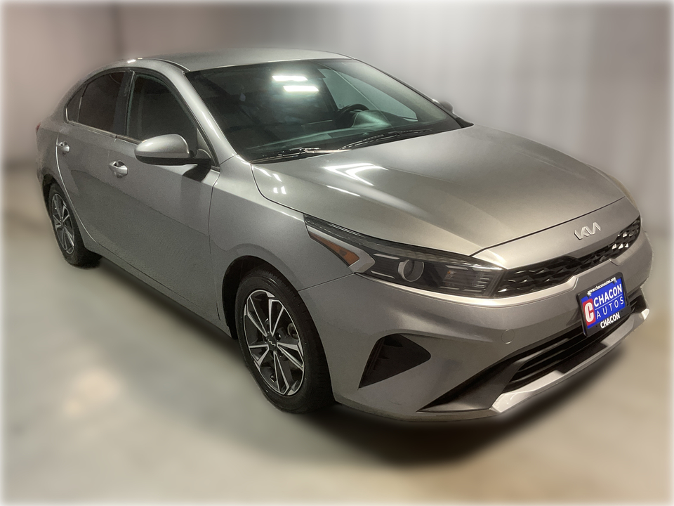 2022 Kia Forte FE