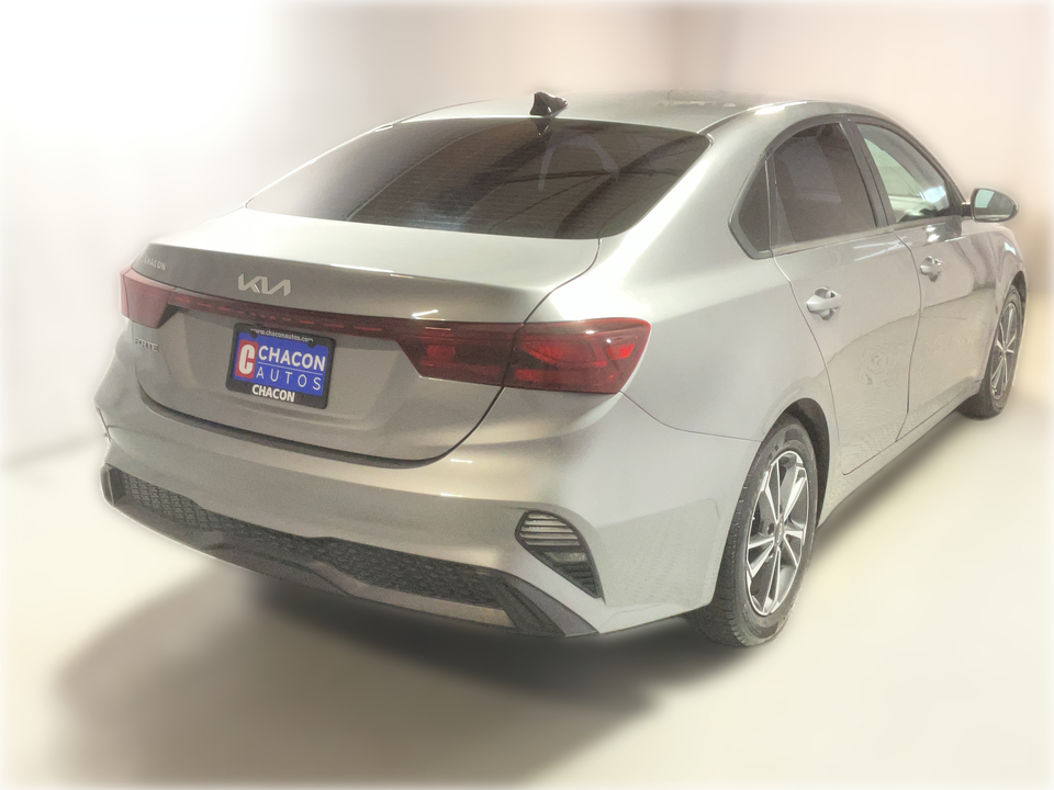 2022 Kia Forte FE