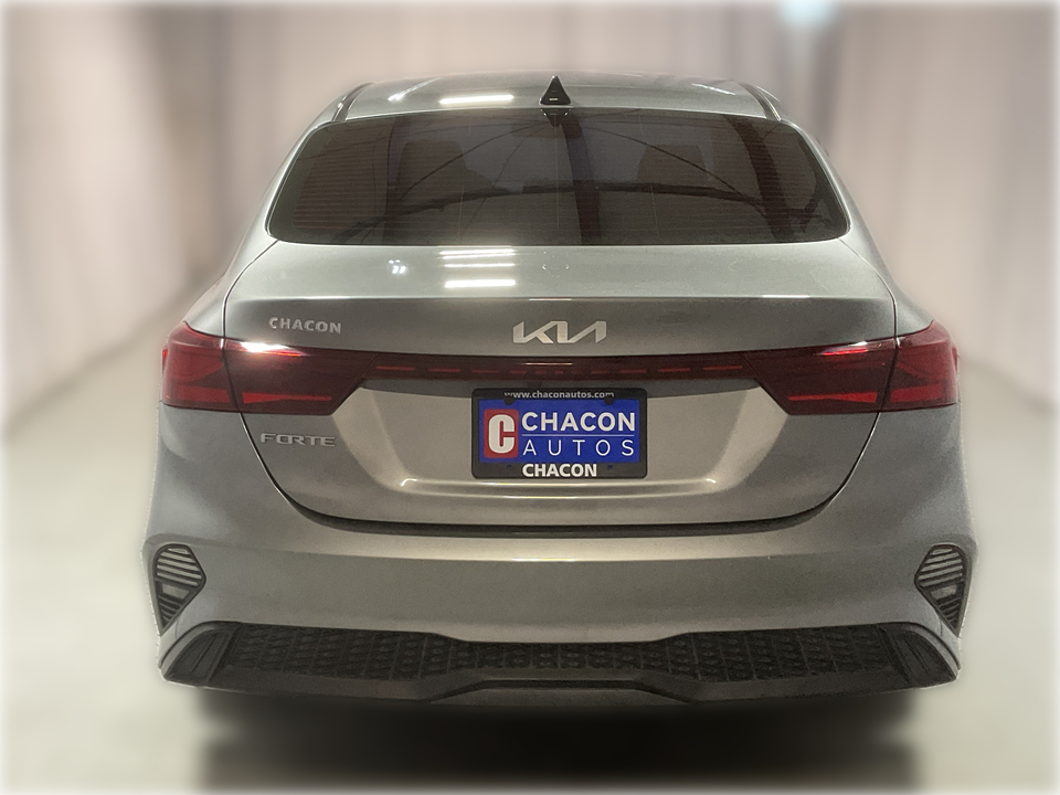 2022 Kia Forte FE