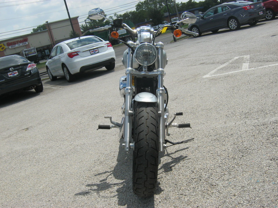 2012 Harley-Davidson XL1200C -