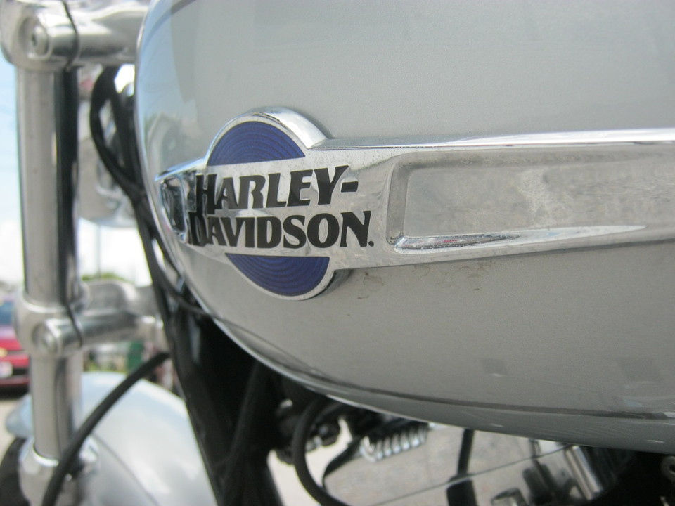 2012 Harley-Davidson XL1200C -