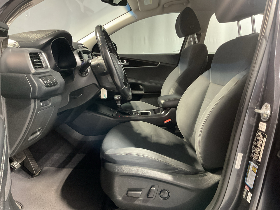 2019 Kia Sorento LX 2WD