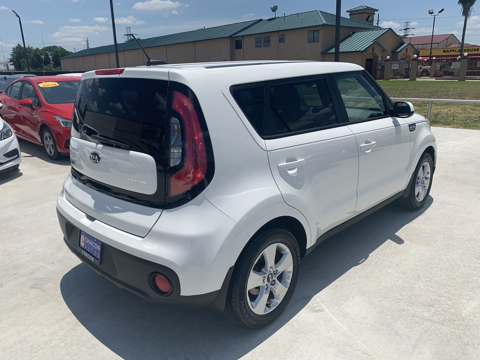 2017 Kia Soul Base 6A