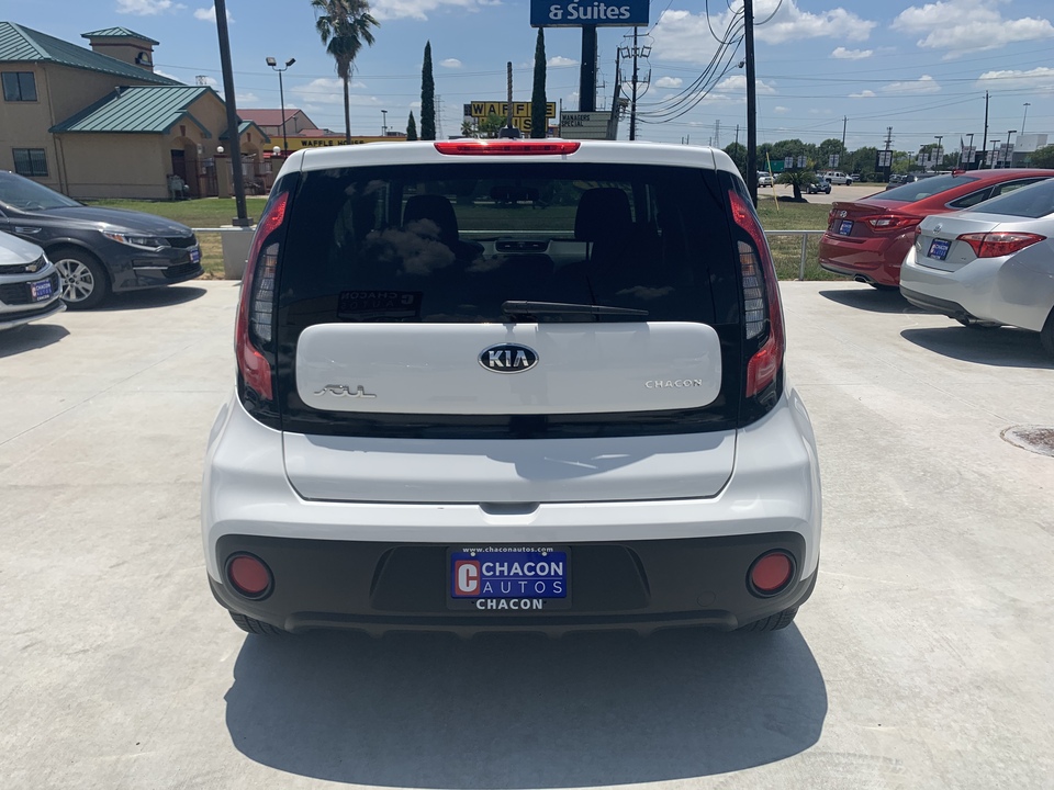 2017 Kia Soul Base 6A