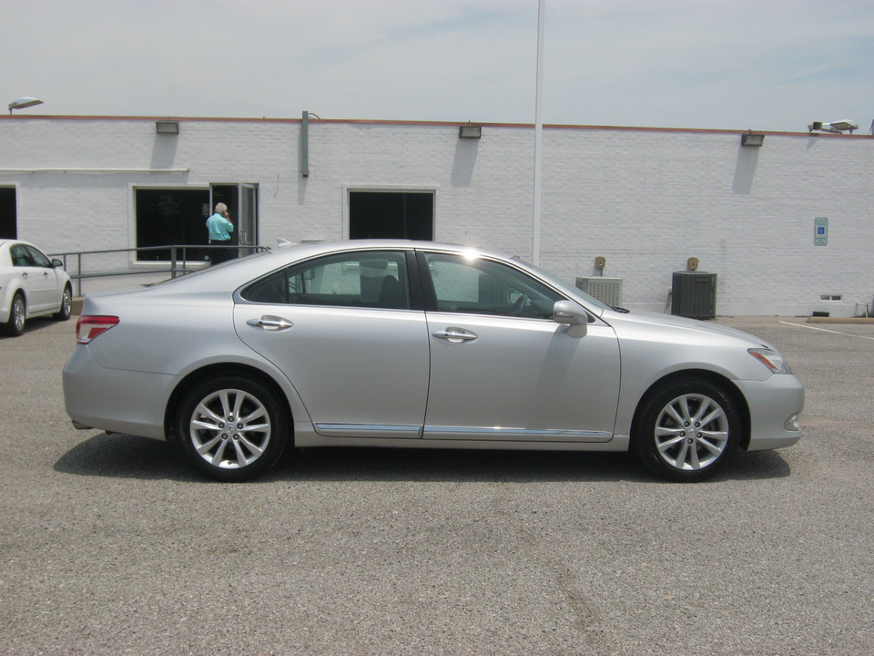 2011 Lexus ES 350 Sedan