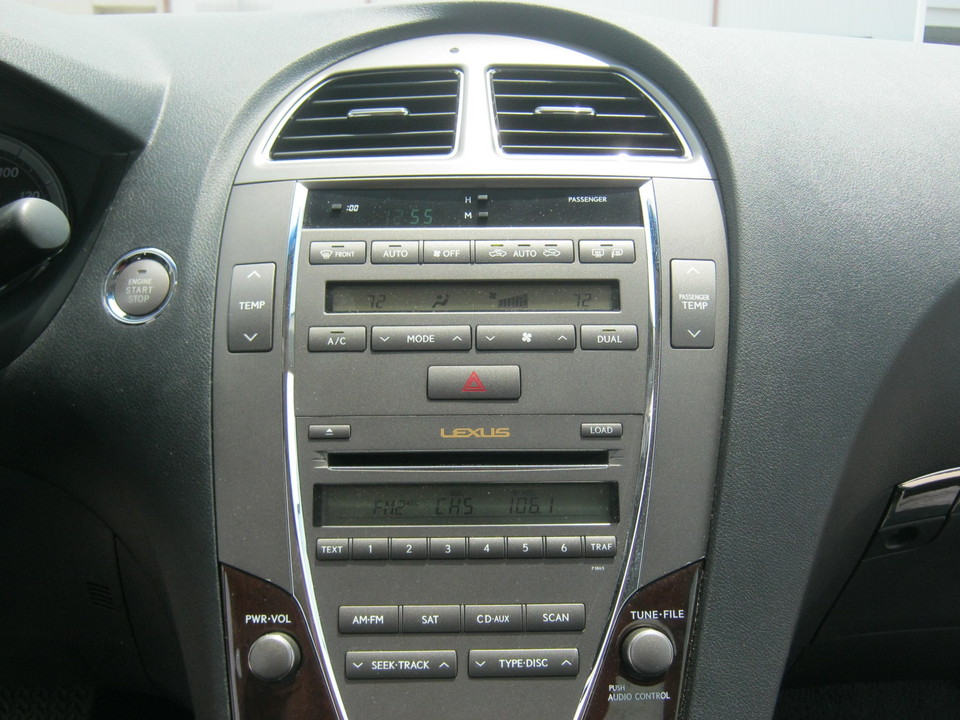 2011 Lexus ES 350 Sedan