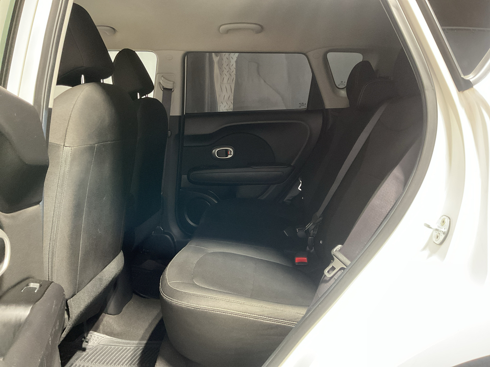 2017 Kia Soul Base 6A