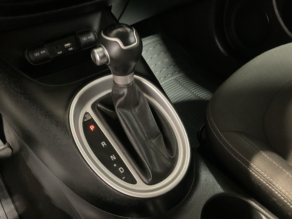 2017 Kia Soul Base 6A