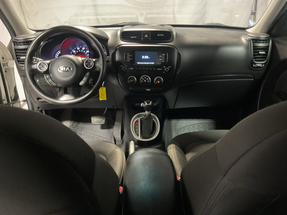 2017 Kia Soul Base 6A