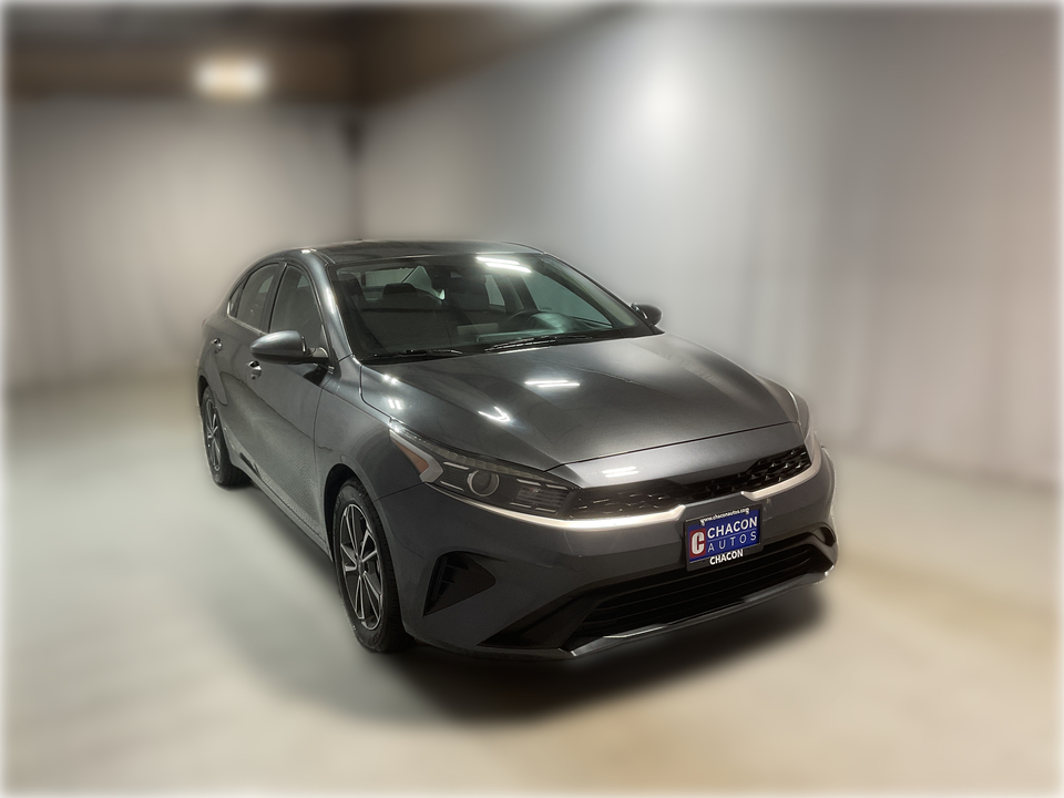 2022 Kia Forte FE