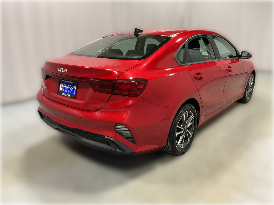 2022 Kia Forte FE