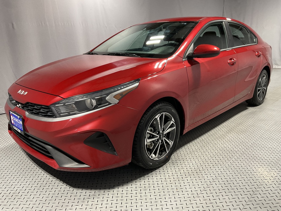 2022 Kia Forte FE