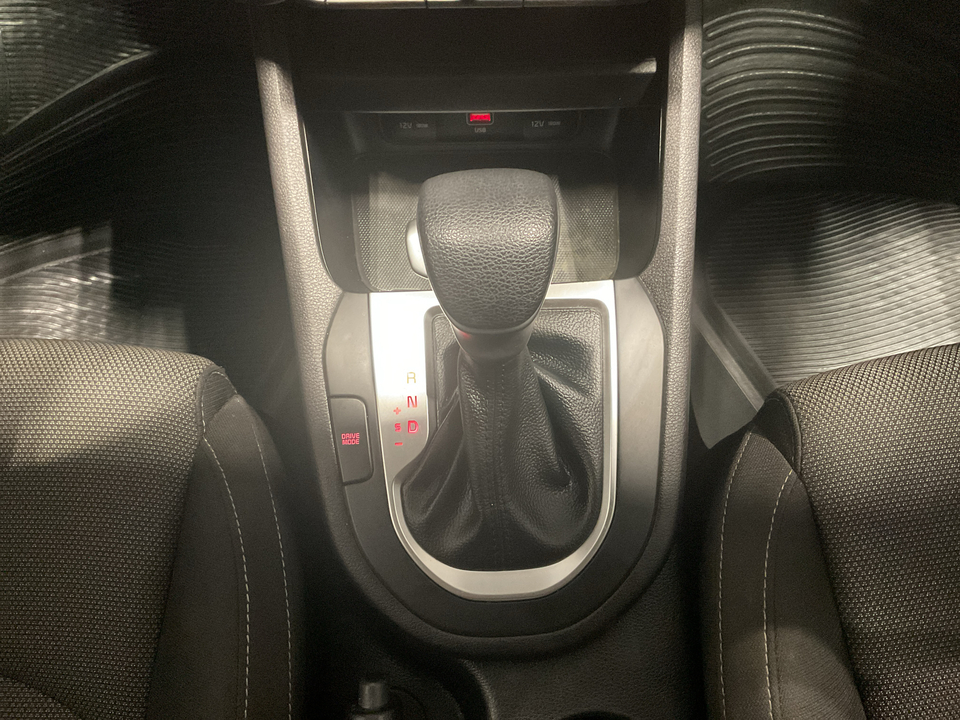 2022 Kia Forte FE