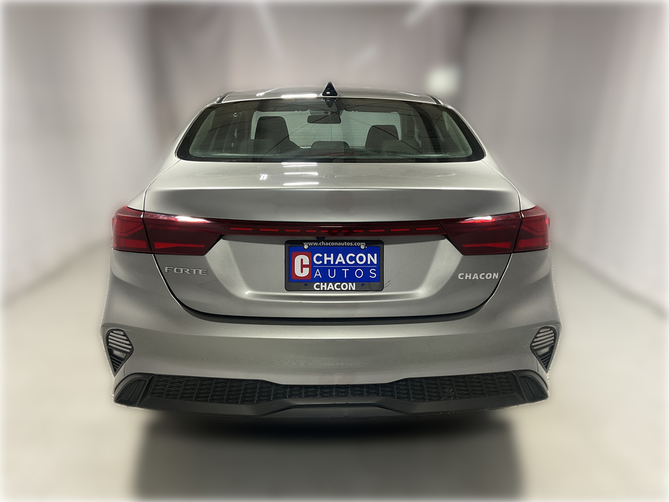 2022 Kia Forte FE