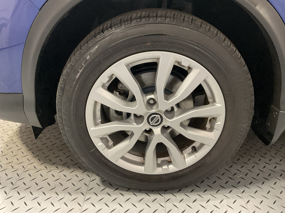2022 Nissan Rogue Sport SV AWD