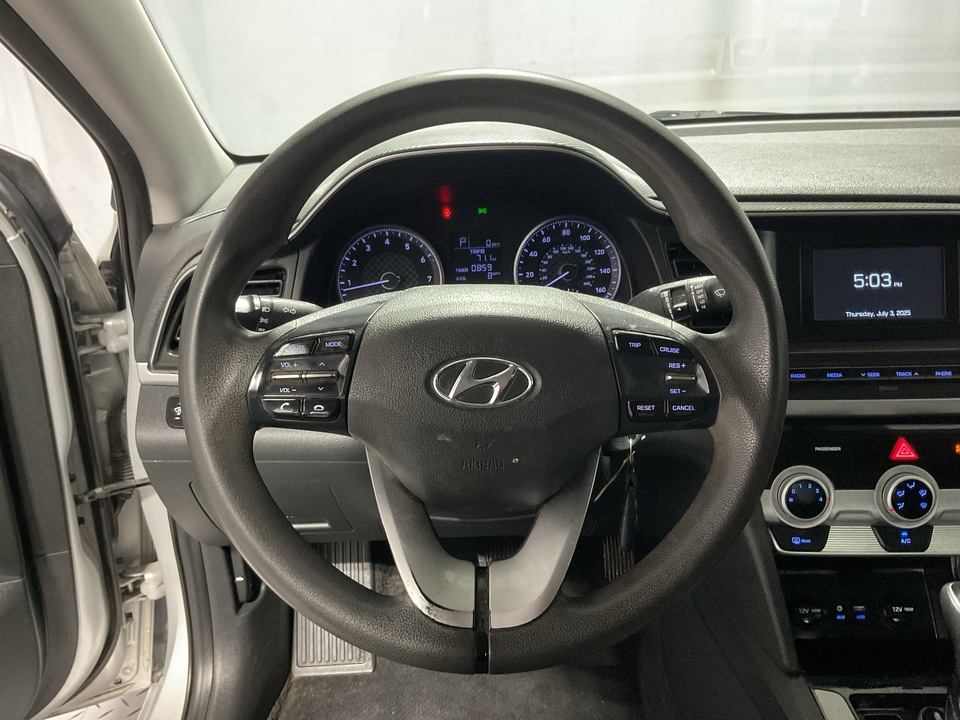 2019 Hyundai Elantra SE 6AT