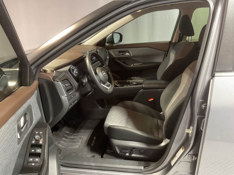 2023 Nissan Rogue SV AWD