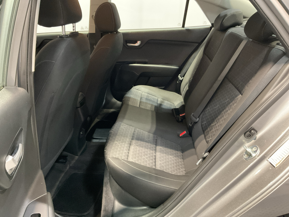 2022 Kia Rio LX