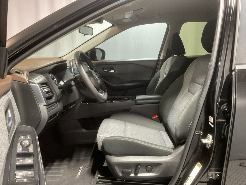 2023 Nissan Rogue SV AWD