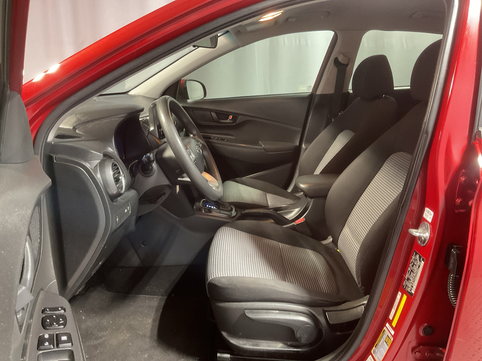 2020 Hyundai Kona SE