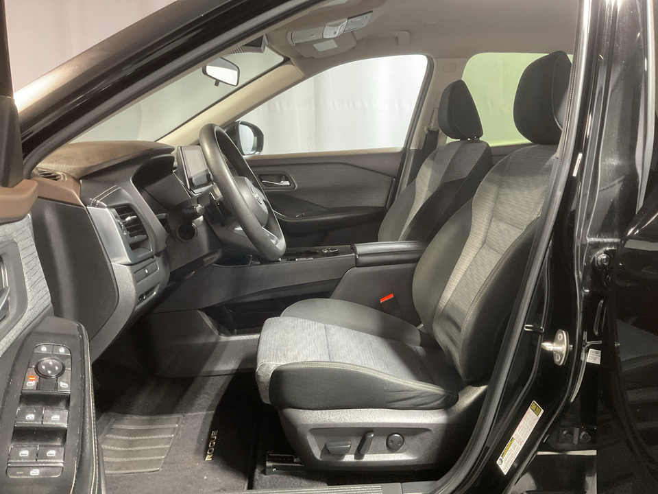 2023 Nissan Rogue SV AWD