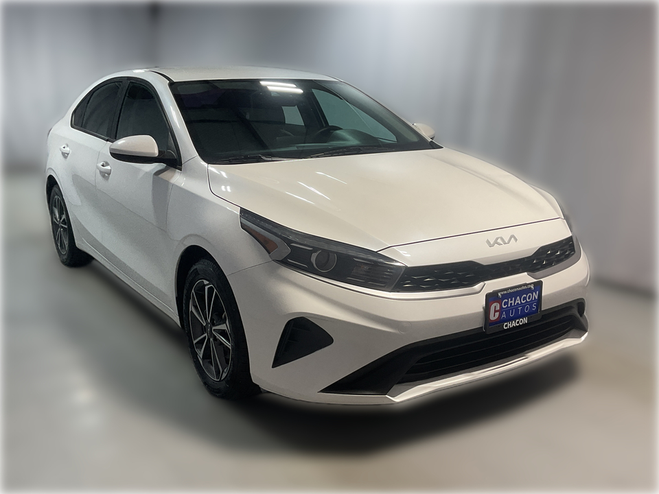 2022 Kia Forte FE