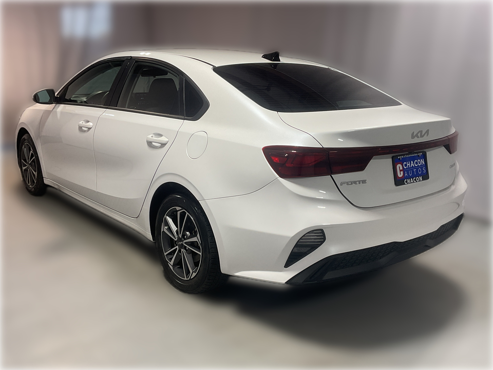 2022 Kia Forte FE