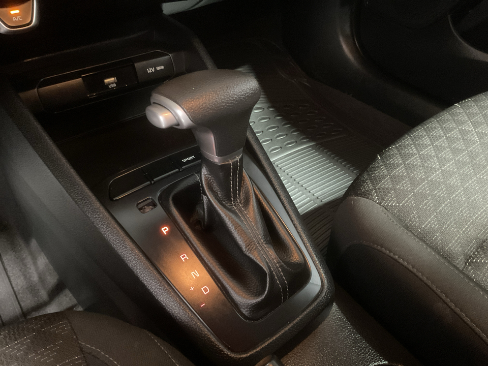 2022 Kia Rio S