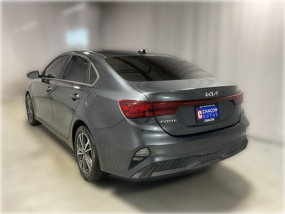 2022 Kia Forte FE