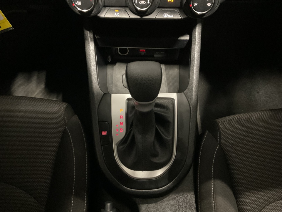 2022 Kia Forte FE