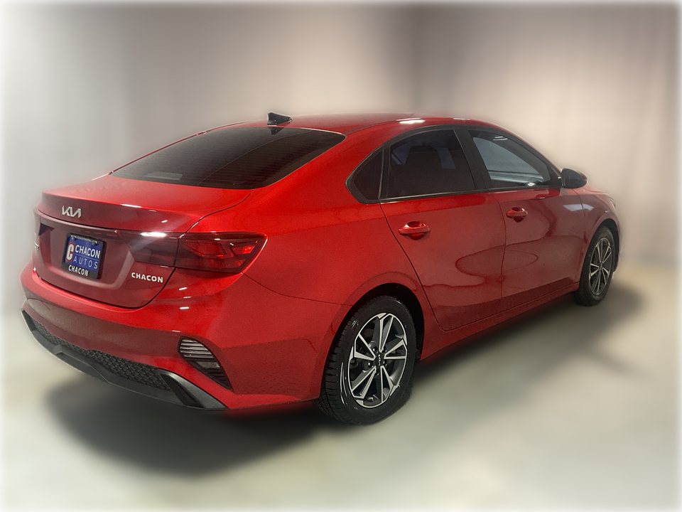 2022 Kia Forte FE