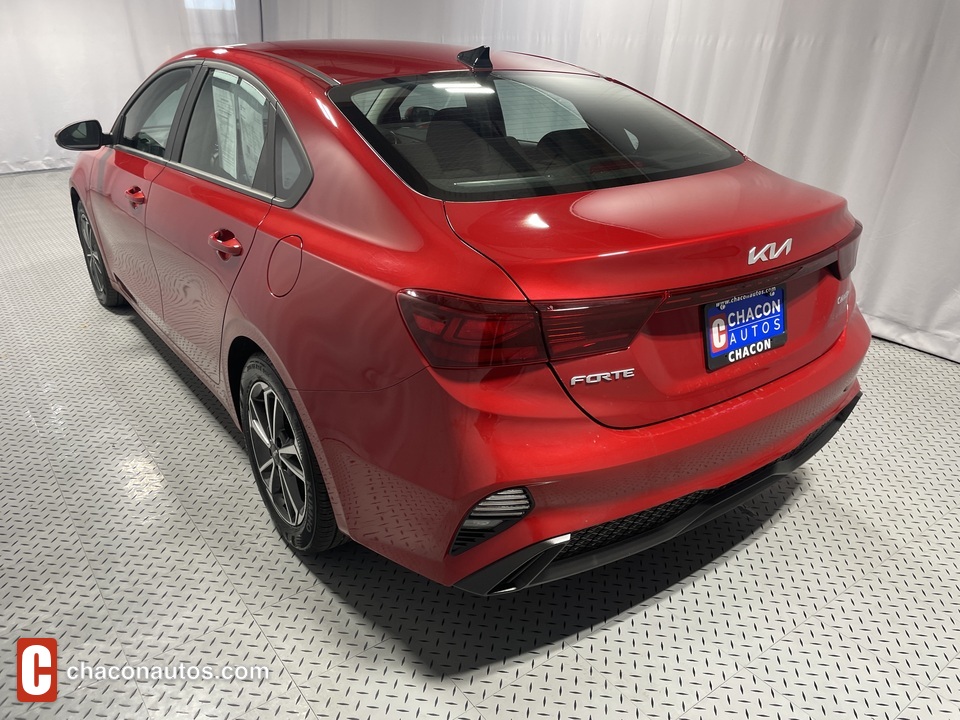 2022 Kia Forte FE