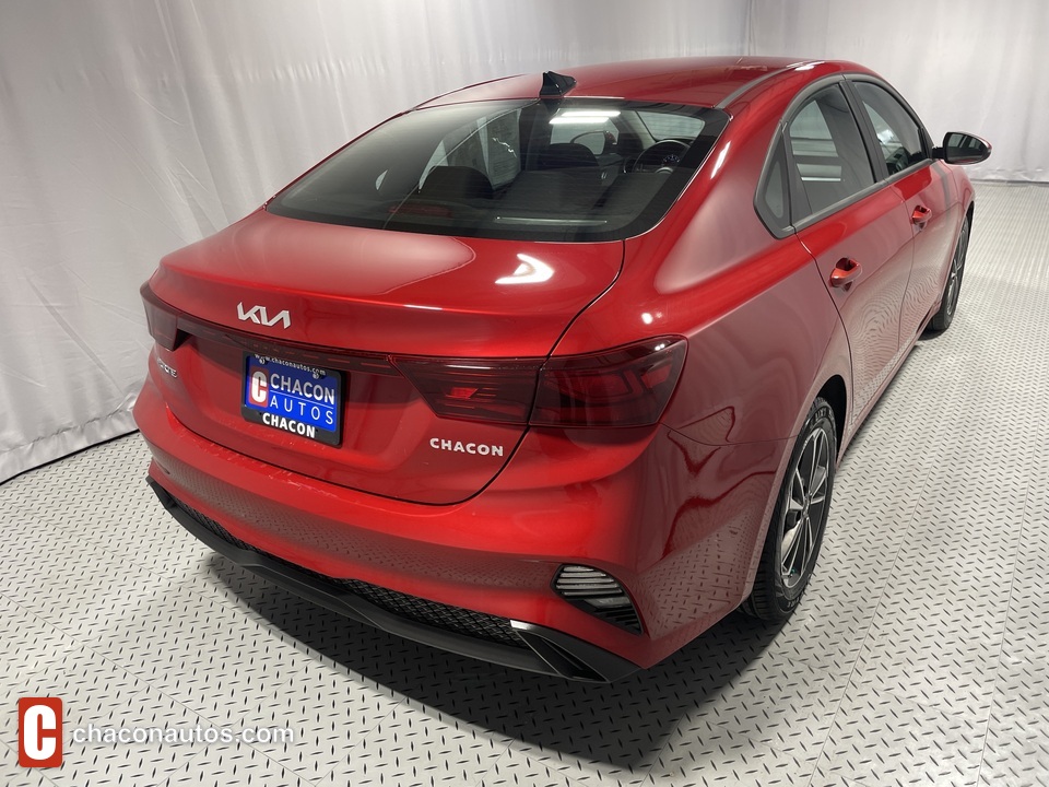 2022 Kia Forte FE