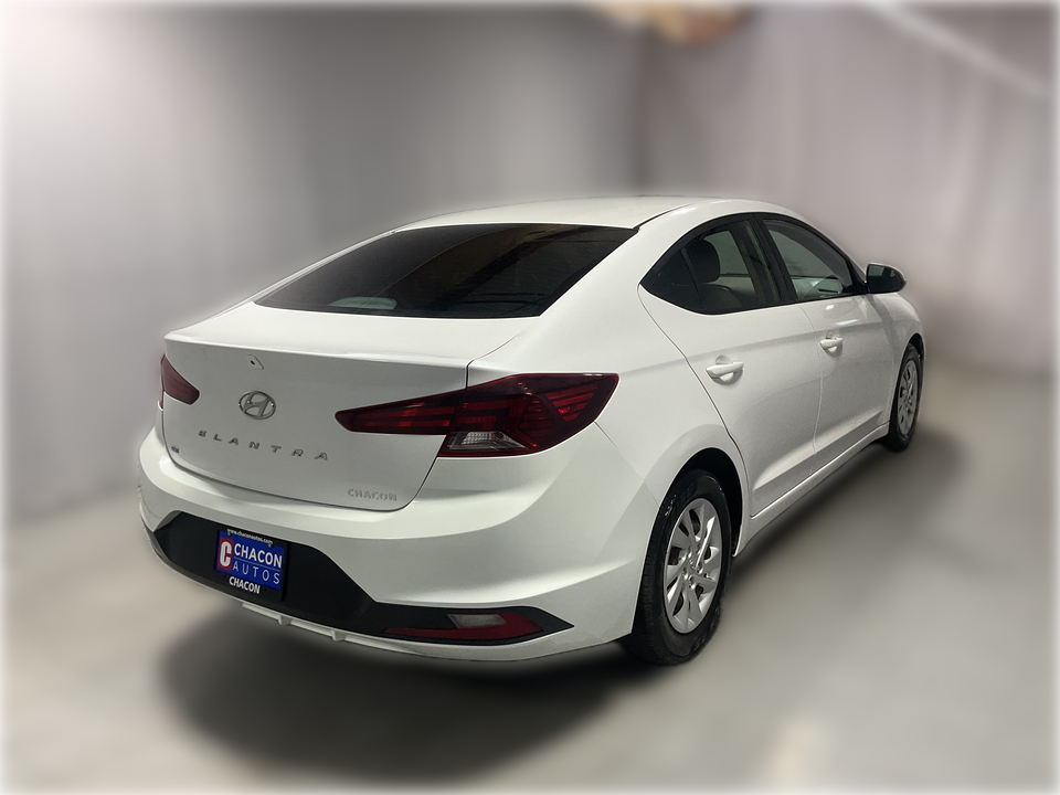 2019 Hyundai Elantra SE 6AT