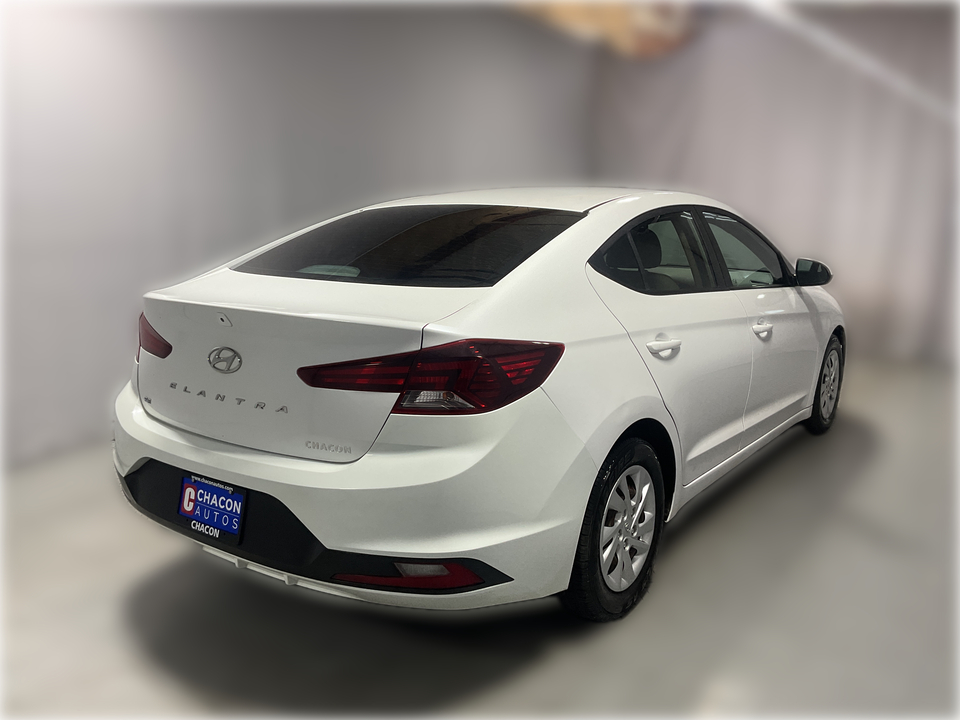 2019 Hyundai Elantra SE 6AT