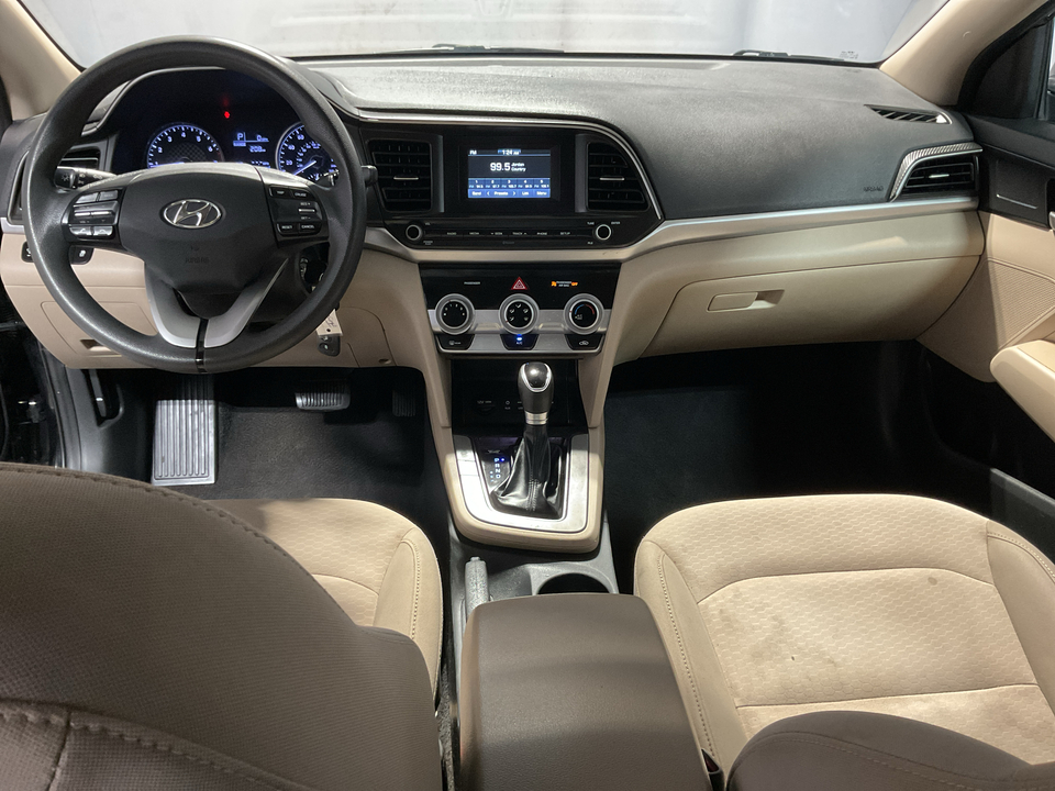 2019 Hyundai Elantra SE 6AT