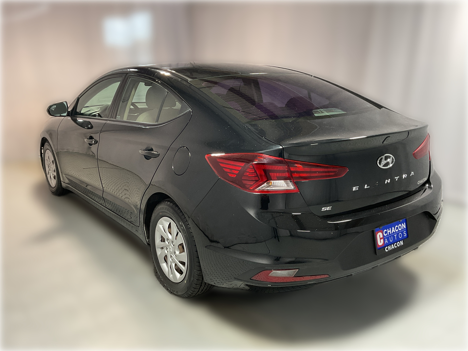 2019 Hyundai Elantra SE 6AT