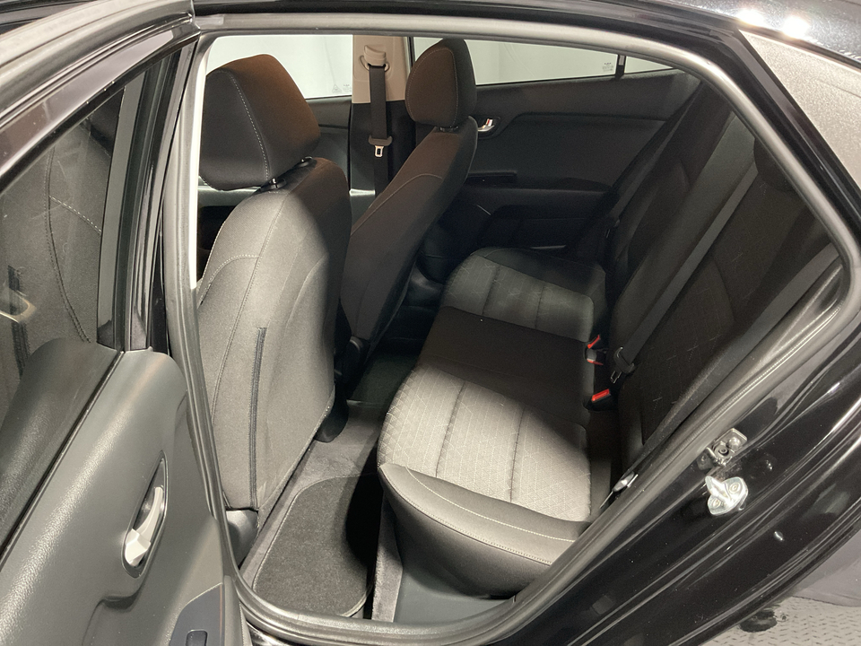 2022 Kia Rio S
