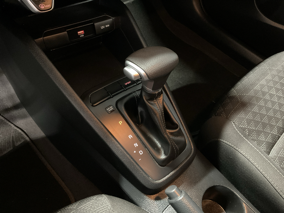 2022 Kia Rio S